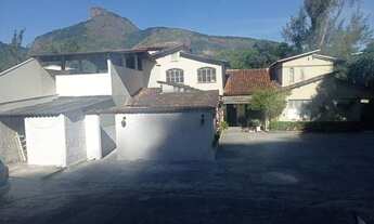 Imagem: Casa Itanhangá para venda tem 700 metros