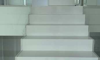 Imagem 2: Casa Duplex em Condomínio Fechado com fácil acesso a Orla