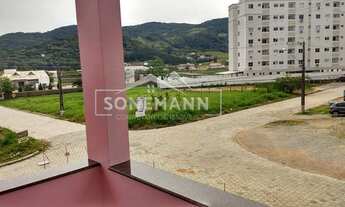 Imagem 2: Casa para venda com 144 metros quadrados com 3 quartos