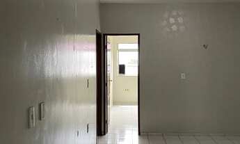 Imagem 2: Apartamento para aluguel tem 20 metros quadrados com 2 quartos em Centro - Itapipoca - CE