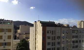 Imagem 4: Quarto e sala com varanda e garagem próximo ao Sesc da Tijuca