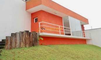 Imagem 4: Casa Alto Padrão para Locação em Ribeirão Pires, Pastoril, 2 dormitórios, 2 suítes, 4 banh