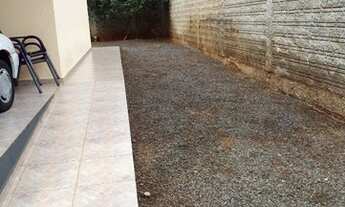 Imagem 3: Casa c/ 3 quartos, amplo corredor lateral, terreno c/ 200 m², jardim quebec, maringá