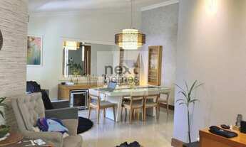 Imagem: Casa assobradada 3 suítes 6 vagas na rua