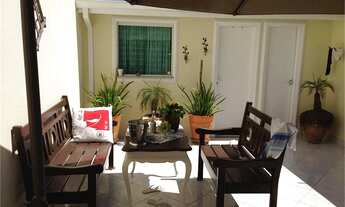 Imagem: Casa de 2 Dormitorios com 200m² à Venda