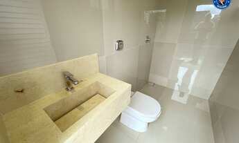 Imagem 4: Casa térrea no Portal do Sol Green c/ 213 m² com 4 suítes plenas