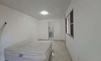 Imagem 7: Casa de condomínio para venda possui 190 metros quadrados com 4 quartos