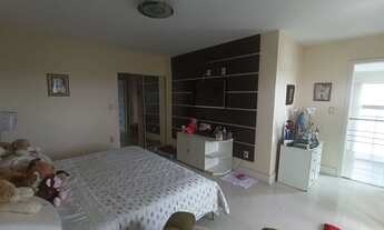 Imagem 4: Casa em condomínio de luxo c/ 4qts, send 3suítes, 5brs, 4vgs, piscn, churrqr, quintal, amr