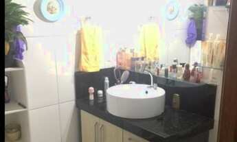 Imagem 2: 80 m², amplo dois quartos reformado+ dependência na Praia da Costa