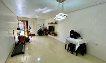 Imagem: Casa para venda com piscina aquecida e salão