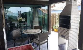 Imagem 5: Casa com 5 suítes, pé na areia, fora de Condomínio na Ferradura