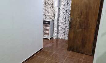 Imagem 6: Alugo casa na Gardenia azul - 1 qto - semi mobiliado