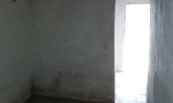 Imagem 2: Casa com 70m², 2 quartos, 01 banheiro, cozinha, sala, quintal e lavanderia. Próximo a Esco