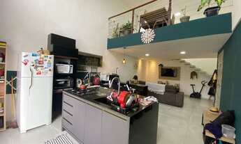 Imagem 2: Casa com 3 quartos, piscina, salão de festa, quadra, churrasqueira, portaria 24 horas, por