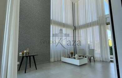 Imagem 7: Casa Alto Padrão - Condomínio Alphaville II - Urbanova - 4 Suítes - 362m²(permuta