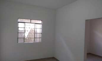 Imagem 3: Casa com loja comercial, de 3 quartos em São Benedito - Santa Luzia-MG