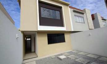 Imagem 2: Casa para venda com 122 metros quadrados com 3 quartos