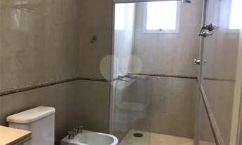 Imagem 6: Apto 220 metros no Campo Belo. varanda, 5 vagas, 3 suítes. Visite