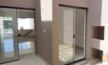 Imagem 2: Sobrado a venda com 3 dormitórios sendo um suíte, Bairro Morretes em Tijucas/SC