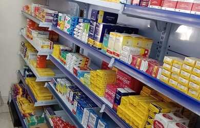 Imagem 4: Farmácia Galpão / depósito com 1 vaga na garagem