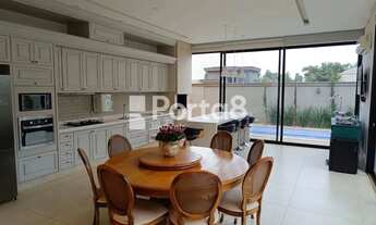 Imagem 3: Casa semi nova, toda reformada com 3 suítes e próxima a área de lazer