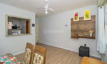 Imagem 4: Apartamento mobiliado de 2 dormitórios no bairro Cristal