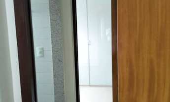 Imagem 2: Aluga-se ap., Ed Tom jobim,3 quartos ,dependência de empregada, ed CNb 10.valor,4.800reai