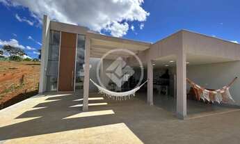 Imagem 5: Casa Alto Padrão, 4 Suítes, 1 suíte master com closet, 5 Banheiros + Lavabo, todos com ban