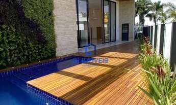 Imagem 2: Casa de condomínio térrea para venda tem 285 metros quadrados com 5 quartos