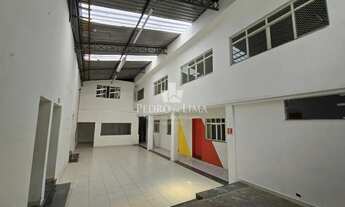 Imagem: Prédio Comercial na Vila Ré