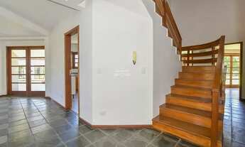 Imagem 4: Imóvel para venda possui 275 metros quadrados com 3 quartos em Centro - Pinhais - PR