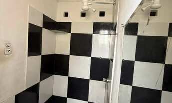 Imagem 6: QNL 20, Taguatinga Norte - Sobrado de três quartos e com comércio