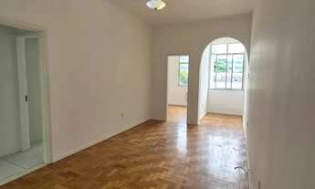 Imagem 2: Imóvel para aluguel tem 65 metros quadrados com 2 quartos em Leblon - Rio de Janeiro - RJ