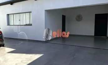 Imagem: Casa para venda com 164 m² e 3 quartos