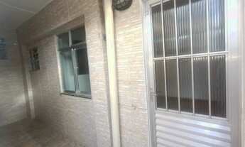 Imagem 2: CASA FUNDOS EM MARECHAL HERMES