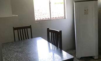 Imagem 3: Apartamento de Dois Quartos Mobiliado