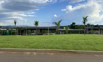 Imagem 3: Lote de esquina no Jardins Capri, com 439 metros