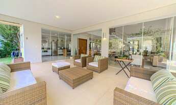 Imagem 4: Sobrado a venda no Alphaville Ipês com 4 suítes