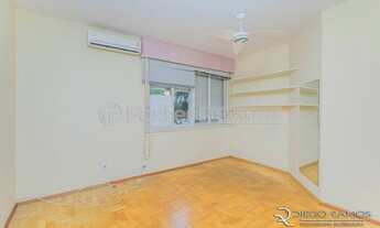 Imagem 7: Apartamento à venda de 142m² com 3 dormitórios e 2 vagas no bairro ndependência em Porto A