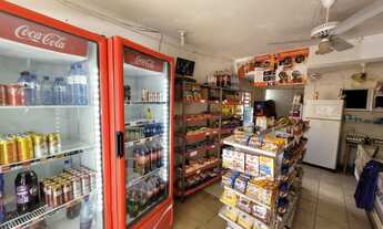 Imagem 4: Casa com 4 pontos comercias no jacintinho