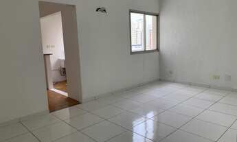 Imagem 7: Apartamento para aluguel tem 70 metros quadrados com 2 quartos com salão de festa