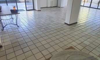 Imagem 2: Apartamento para venda com 3 quartos em Intermares