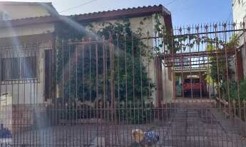 Imagem 2: CASA para VENDA em Porto Alegre]