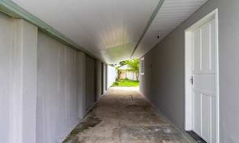 Imagem 4: Casa para venda possui 68 metros quadrados com 2 quartos em Pinheirinho - Curitiba - PR