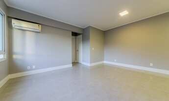 Imagem 3: Apartamento 2 dormitórios sendo 1 suíte, 2 vagas lado a lado cobertas c/infra completa no