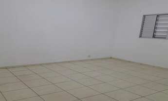 Imagem 7: 03 quartos, sala, cozinha e WC