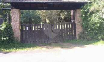 Imagem: Belo sítio localizado em Caieiras com 3500m²