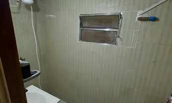 Imagem 3: Casa com quintal independente para alugar