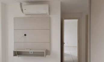 Imagem 2: Apartamento com 2 quartos, suíte com ar-condicionado, Móveis planejados