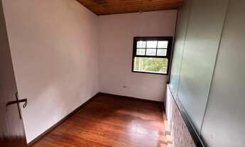 Imagem 7: Casa para aluguel com 100 metros quadrados com 3 quartos em Nova Suíça - Nova Friburgo - R